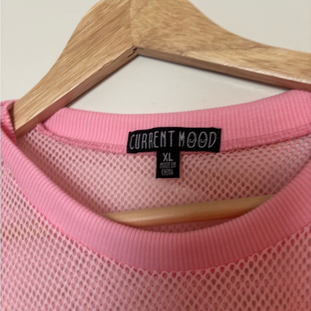 Current Mood Baby Pink long sleeve fish net shirt thumb holes XL